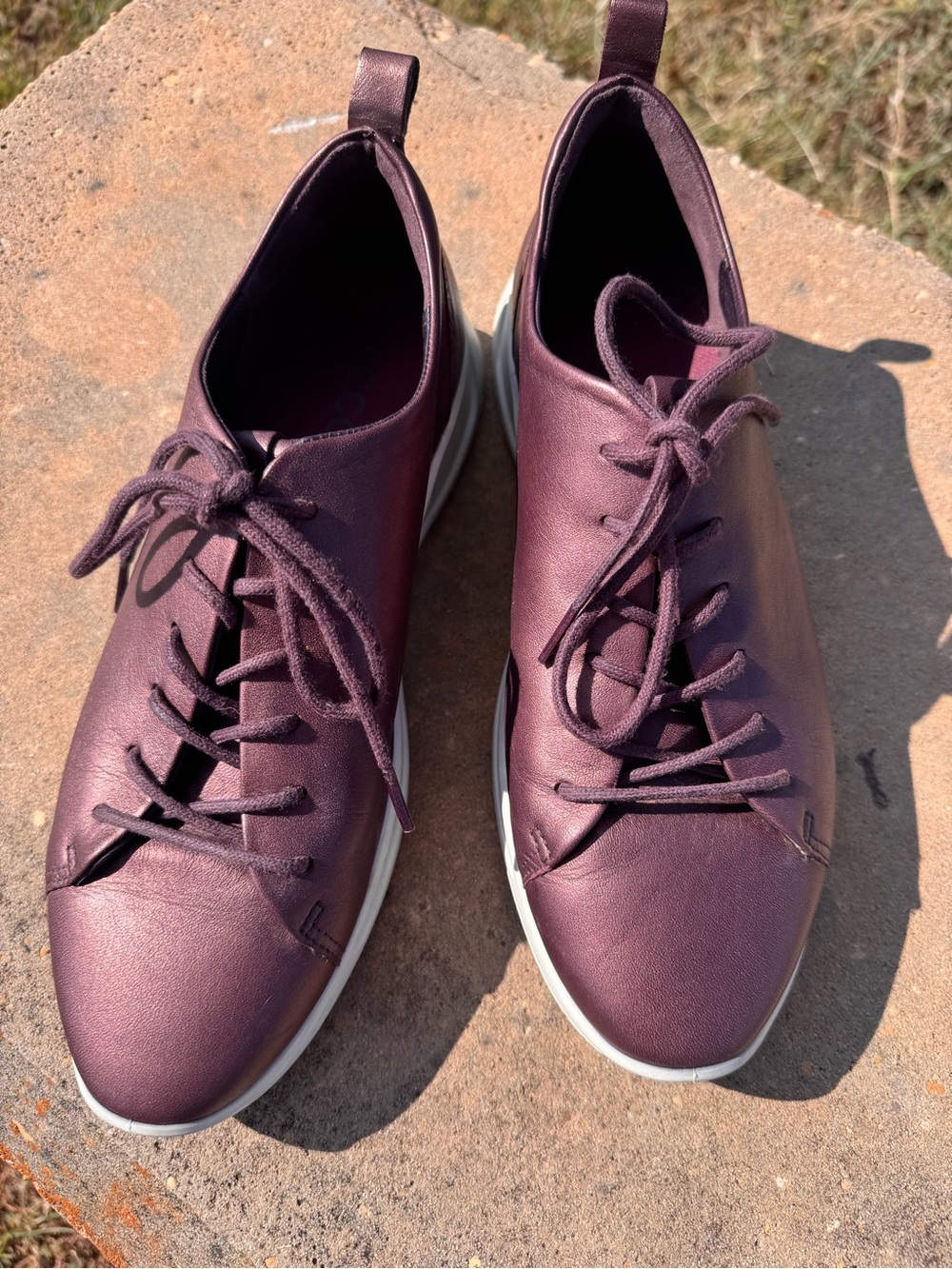 Ecco Women’s 7 Leather Sneakers Fig Comfort Fall Career